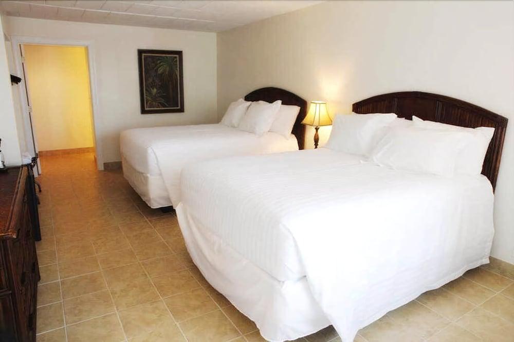 Hotel Oceans 2700 Virginia Beach Esterno foto