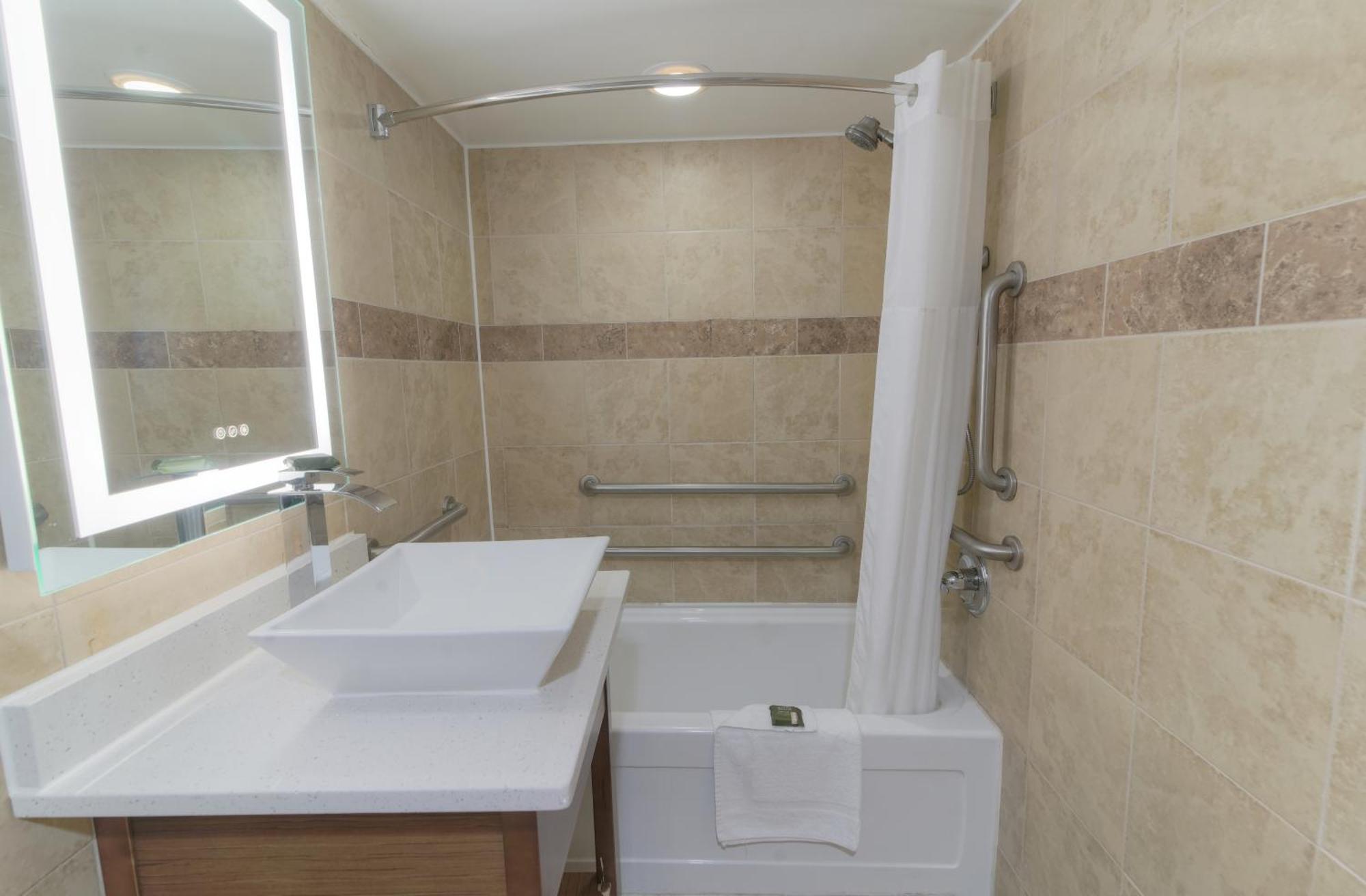 Hotel Oceans 2700 Virginia Beach Esterno foto