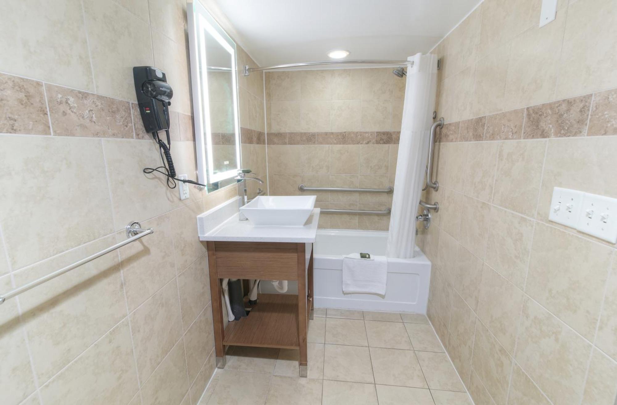 Hotel Oceans 2700 Virginia Beach Esterno foto